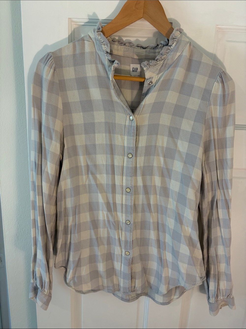 GAP Light Blue and Cream Plaid Ruffle-Neck Button Down Shirt